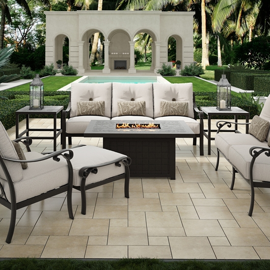 https://www.usaoutdoorfurniture.com/resize/Shared/images/products/castelle/classicaltables/VRF32WL-Lifestyle.jpg?bw=550