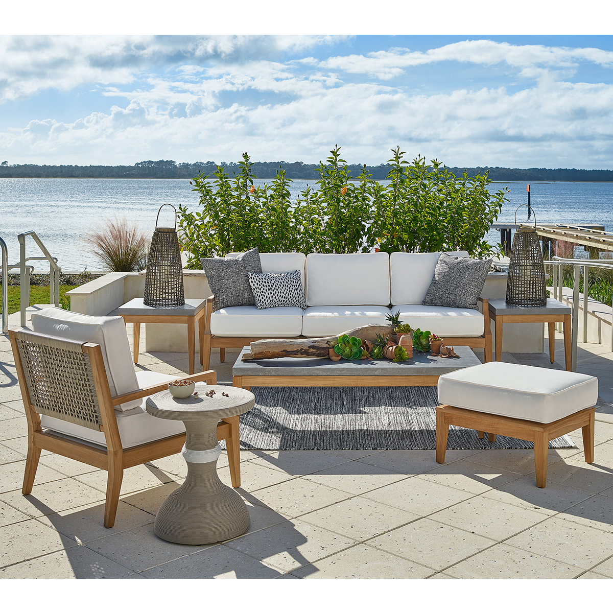 Universal Chesapeake Teak Patio Set - UN-CHESAPEAKE-SET1