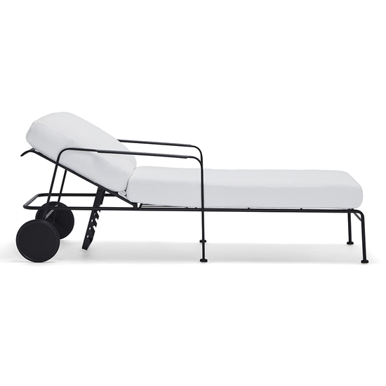 Reed Chaise Lounge recline