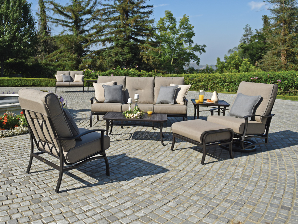 Used mallin patio furniture store for sale